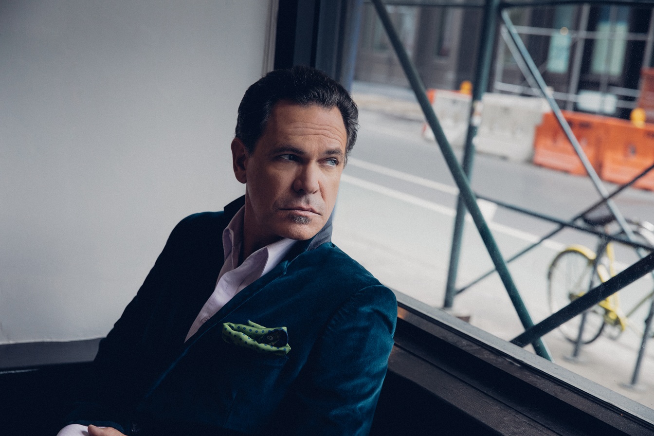 Kurt Elling photo by Anna Webber